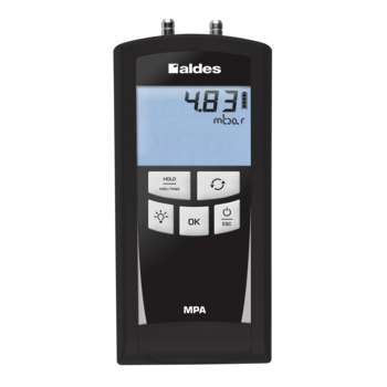 Electronic precision micro-pressure gauge with its case